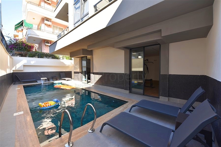 Penthouse in einem neuen Komplex mit Meerblick in der Nähe von Kleopatra Beach