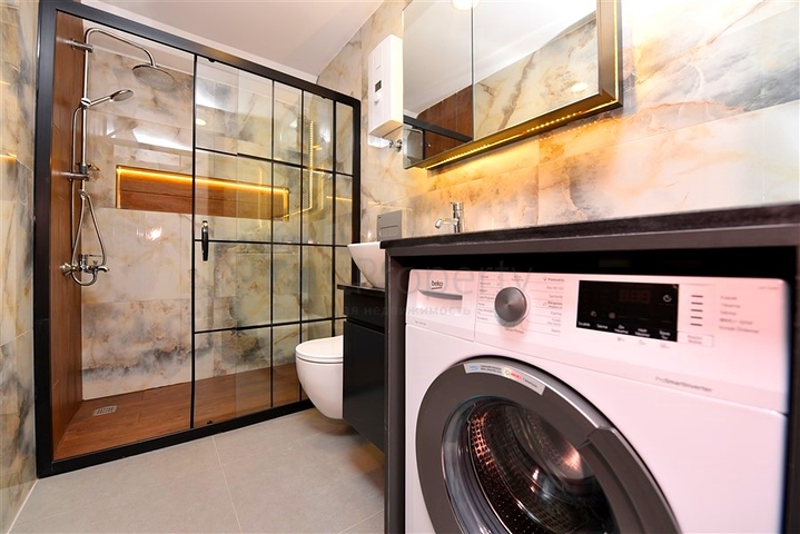 Penthouse in einem neuen Komplex mit Meerblick in der Nähe von Kleopatra Beach