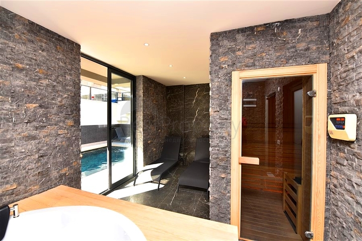 Penthouse in einem neuen Komplex mit Meerblick in der Nähe von Kleopatra Beach