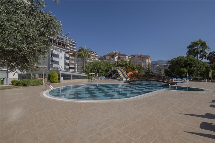 Möblierte 2+1-Wohnung in Dschikkilli