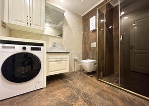 2+1 Wohnung in einem neuen Komplex im Stadtteil Kargicak