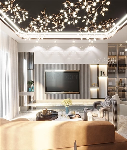 Luxus-Wohnanlage in der Nähe des Meeres in der Anfangsphase des Baus