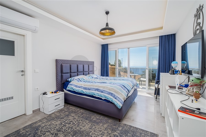 3+1 Villa mit Panoramablick in Kargicak