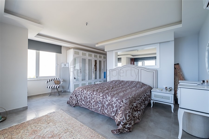 3+1 Villa mit Panoramablick in Kargicak