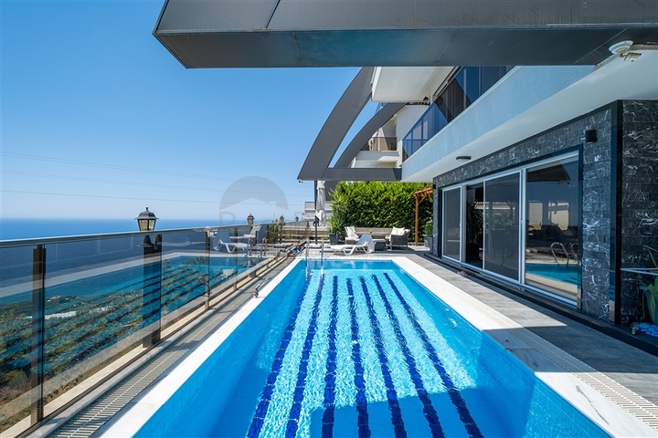 3+1 Villa mit Panoramablick in Kargicak