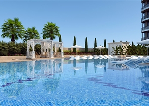 Wohnung 1+1 vom berühmten Bauträger 200 m vom Meer entfernt im Stadtteil Tosmur