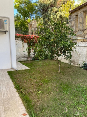 Freistehende 4+1 Villa mit Meer- und Stadtblick in der Bucht von Bordakci, Bodrum