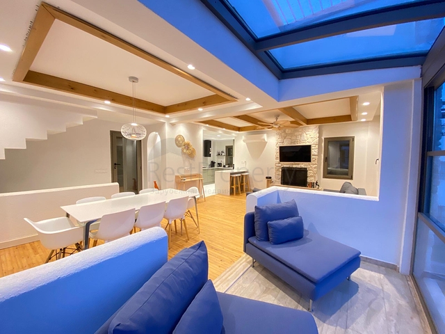 Freistehende 4+1 Villa mit Meer- und Stadtblick in der Bucht von Bordakci, Bodrum