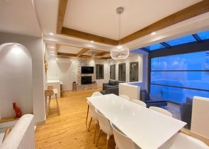 Freistehende 4+1 Villa mit Meer- und Stadtblick in der Bucht von Bordakci, Bodrum