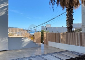Freistehende 4+1 Villa mit Meer- und Stadtblick in der Bucht von Bordakci, Bodrum