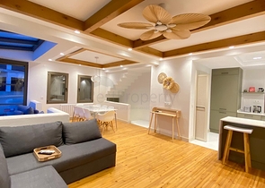 Freistehende 4+1 Villa mit Meer- und Stadtblick in der Bucht von Bordakci, Bodrum