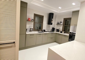 Freistehende 4+1 Villa mit Meer- und Stadtblick in der Bucht von Bordakci, Bodrum