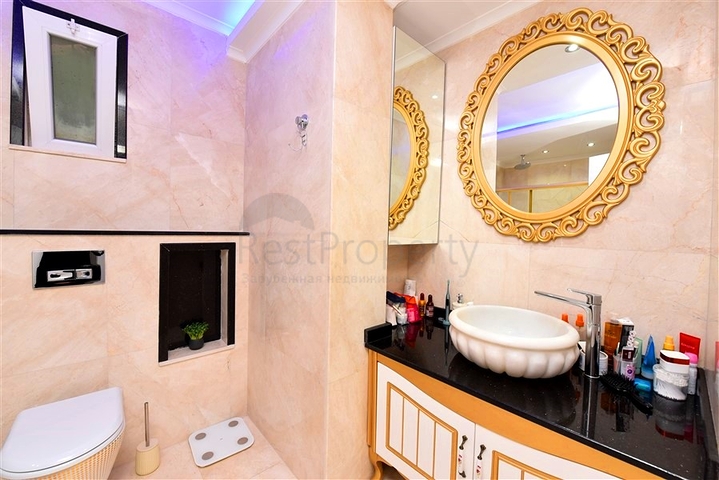 Möblierte Villa mit Panoramablick im Herzen von Alanya