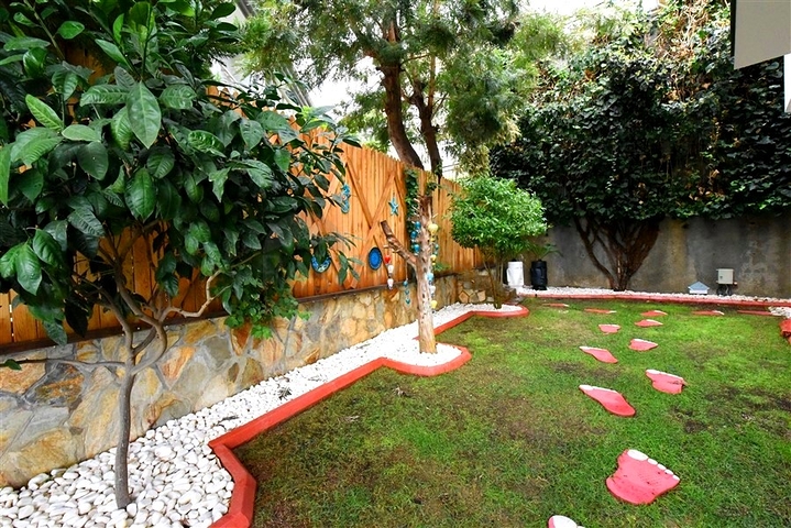 Möblierte Villa mit Panoramablick im Herzen von Alanya