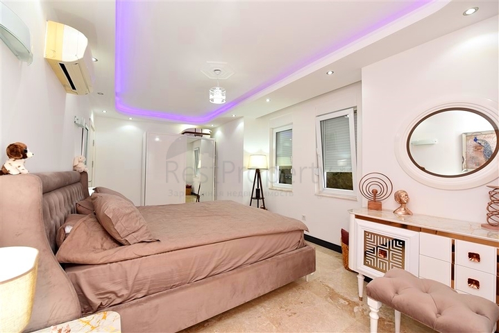 Möblierte Villa mit Panoramablick im Herzen von Alanya