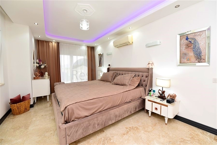 Möblierte Villa mit Panoramablick im Herzen von Alanya