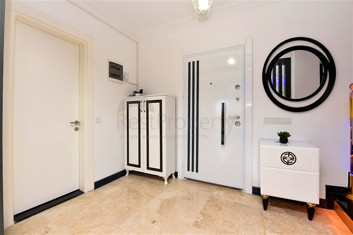 Möblierte Villa mit Panoramablick im Herzen von Alanya