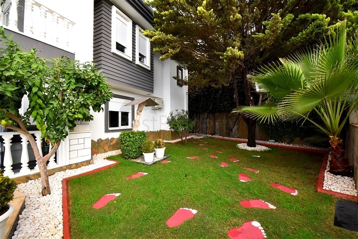 Möblierte Villa mit Panoramablick im Herzen von Alanya