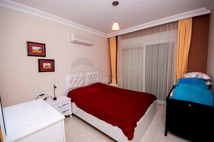 Möbliertes 4+1 Penthouse im Stadtteil Oba