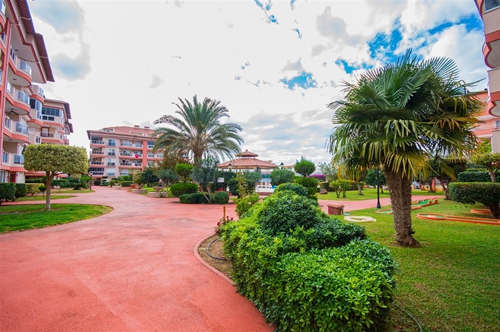 Möbliertes 4+1 Penthouse im Stadtteil Oba