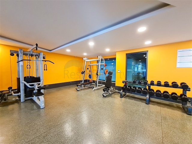 1+1 Wohnung in der ersten Zeile im Stadtteil Mahmutlar 