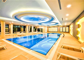 1+1 Wohnung in der ersten Zeile im Stadtteil Mahmutlar 