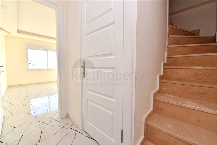 Penthouse mit drei Schlafzimmern im Bezirk Oba