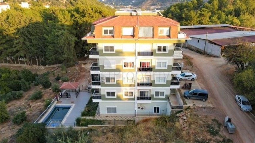 Penthouse mit drei Schlafzimmern im Bezirk Oba