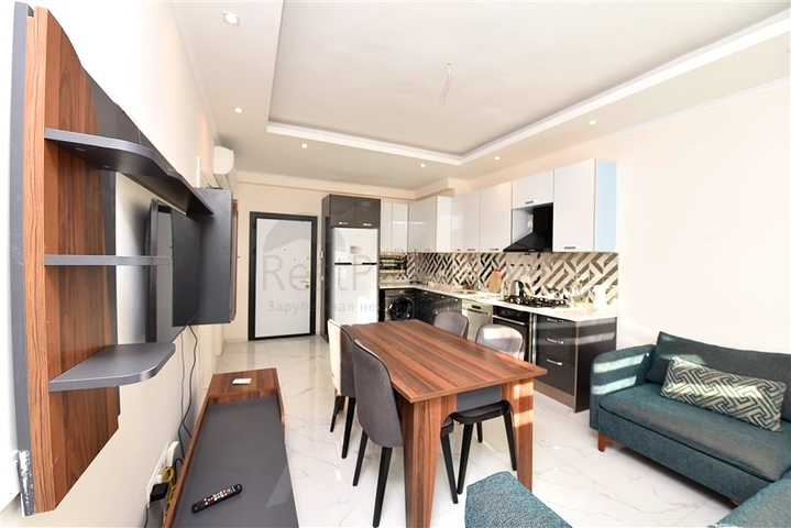 Geräumige Wohnung in der Nähe von Kleopatra Beach