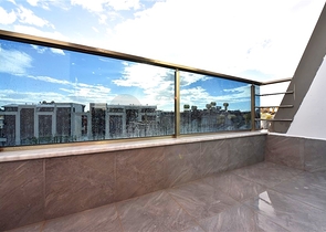 Geräumige Wohnung in der Nähe von Kleopatra Beach