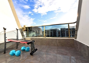 Geräumige Wohnung in der Nähe von Kleopatra Beach