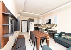 Geräumige Wohnung in der Nähe von Kleopatra Beach