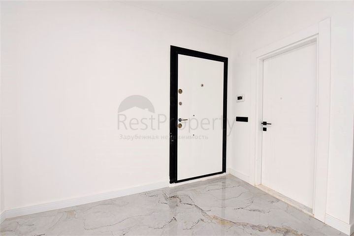 3+1 Wohnung in einem neuen Komplex mit Blick auf das Meer und die Festung von Alanya