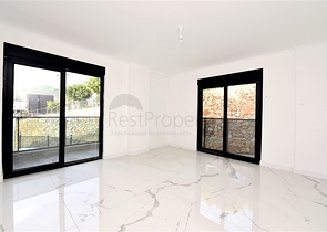 Dreizimmerwohnung mit herrlichem Panoramablick auf das Meer