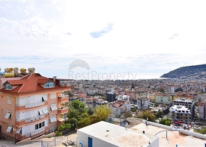 Dreizimmerwohnung mit herrlichem Panoramablick auf das Meer