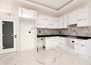 Dreizimmerwohnung mit herrlichem Panoramablick auf das Meer