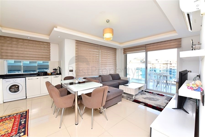 Großes 1+1 Apartment in einem modernen Komplex im Stadtteil Kestel