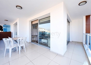 Großes 1+1 Apartment in einem modernen Komplex im Stadtteil Kestel