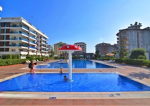 Großes 1+1 Apartment in einem modernen Komplex im Stadtteil Kestel