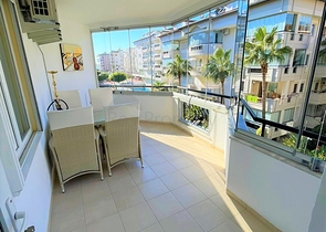 Gemütliche Dreizimmerwohnung in Oba, 300 m vom Meer entfernt  Gemütliche Dreizimmerwohnung in Oba, 300 m vom Meer entfernt