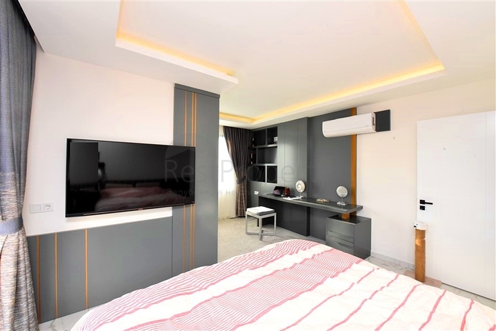 Geräumige 1+1-Wohnung in einem Komplex mit entwickelter Infrastruktur