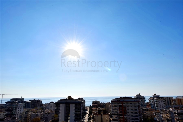 Geräumige 1+1-Wohnung in einem Komplex mit entwickelter Infrastruktur