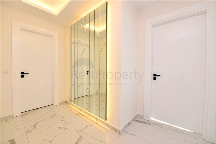 Geräumige 1+1-Wohnung in einem Komplex mit entwickelter Infrastruktur