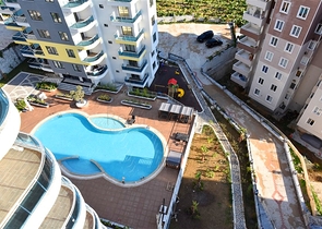 Geräumige 1+1-Wohnung in einem Komplex mit entwickelter Infrastruktur