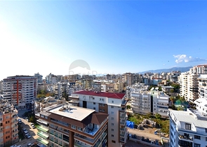 Geräumige 1+1-Wohnung in einem Komplex mit entwickelter Infrastruktur