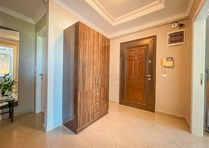 Geräumige 2+1-Wohnung mit großer Terrasse 