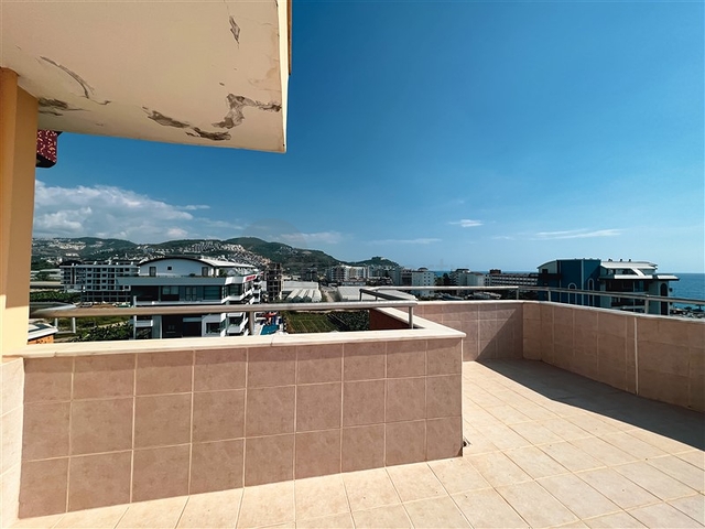3+1 Penthouse mit Meerblick im Stadtteil Mahmutlar