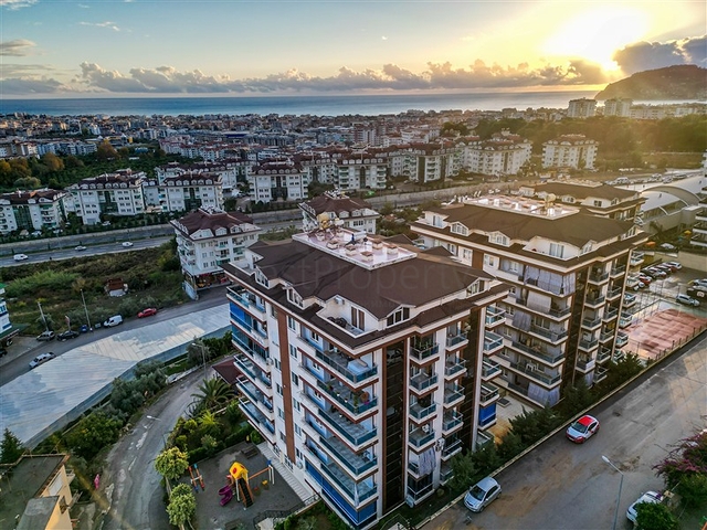 Großes Penthouse vom Eigentümer mit 4+1 Grundriss im Stadtteil Dschikcilli