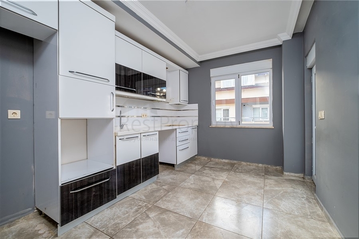 Großes Penthouse vom Eigentümer mit 4+1 Grundriss im Stadtteil Dschikcilli