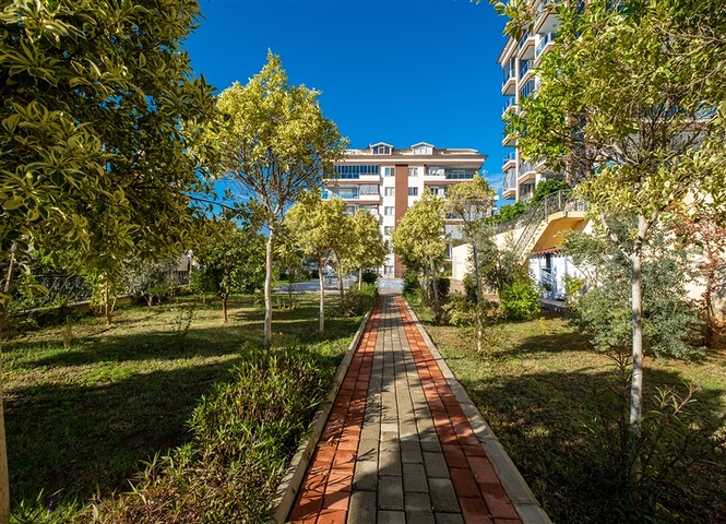 Großes Penthouse vom Eigentümer mit 4+1 Grundriss im Stadtteil Dschikcilli